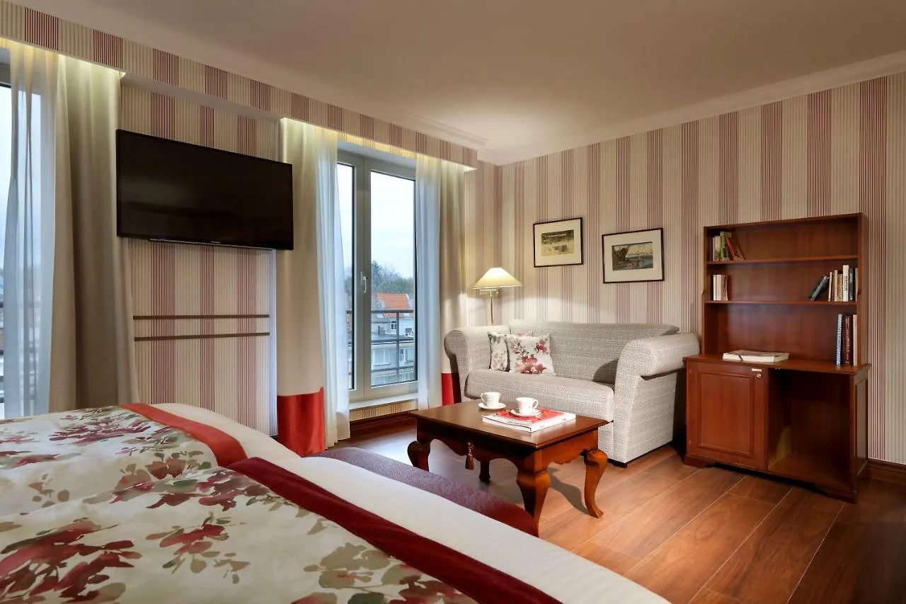 ***** Otel Eurostars Montgomery Etterbeek Belçika